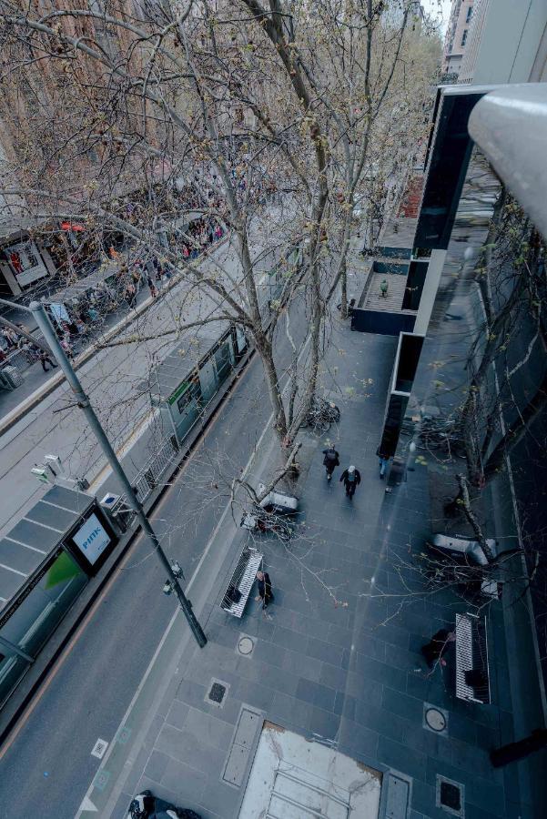 Absolute Collins Apartments Melbourne Buitenkant foto